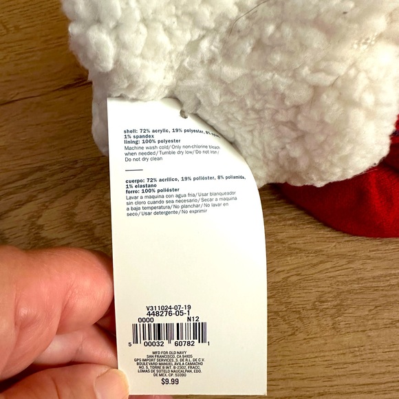 2/$10 Old Navy NWT Sherpa slipper socks - Picture 3 of 3